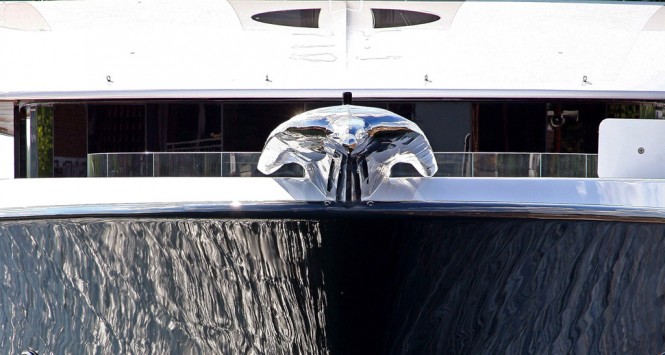 PHOENIX 2 front view detail - Photo credit Lurssen