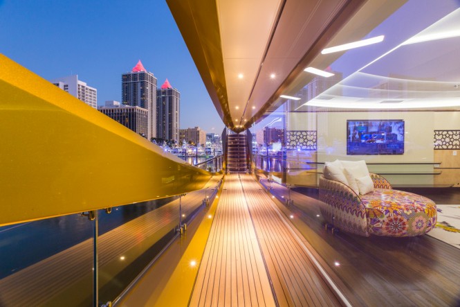 Palmer Johnson superyacht KHALILAH - View into the main salon