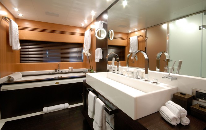 Pure One - bathroom