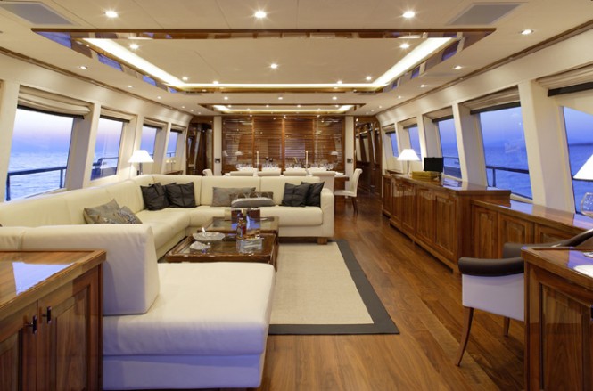 Motor yacht DRAGON - Salon