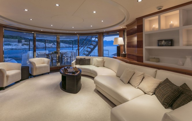 Motor yacht L'EQUINOX - Salon view aft