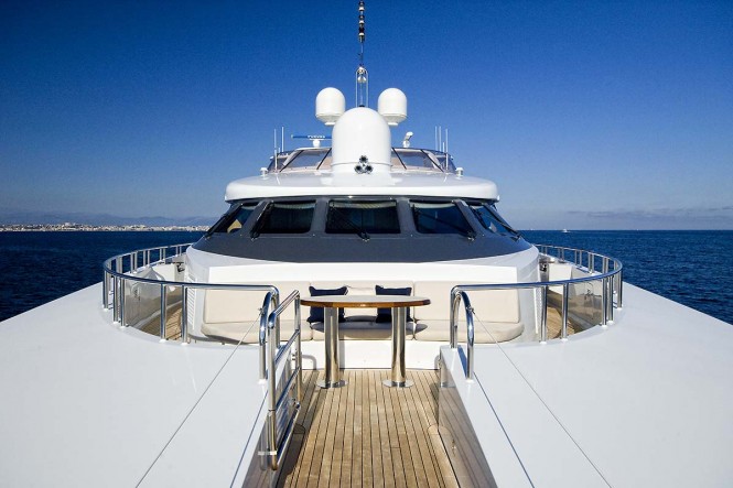 Portuguese deck aboard motor yacht KIJO