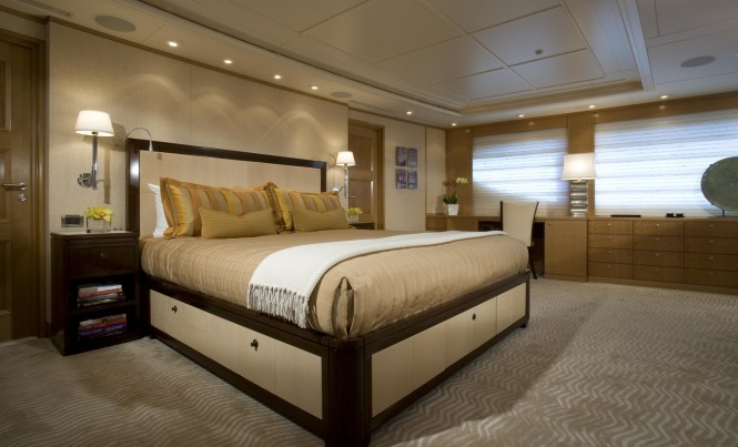 Superyacht WILDFLOUR - Master suite. Image credit - Kristina Strobel