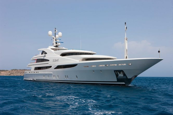 Benetti superyacht ST DAVID - Now available for charter in the South of France