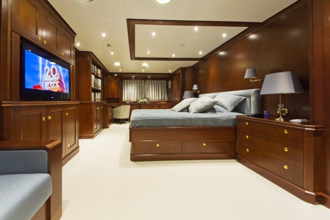 Motor yacht AXANTHA II - Master suite