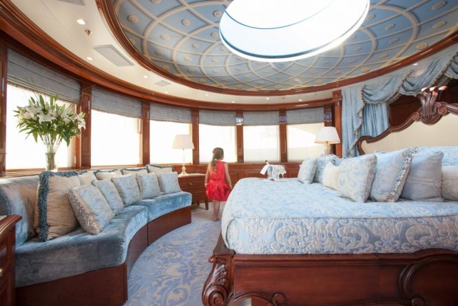 Motor yacht ST DAVID - Master suite