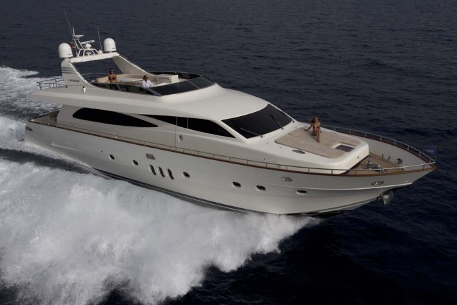 Motor yacht TALYNE - Built by Canados