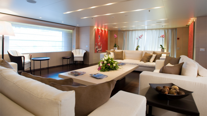 Superyacht BURKUT - Main salon