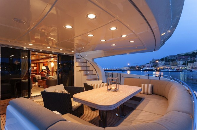Superyacht ZAMBEZI - Main deck aft