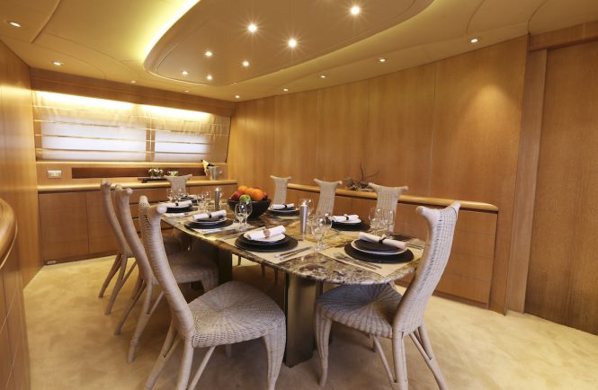 Luxury yacht IF - Formal dining area