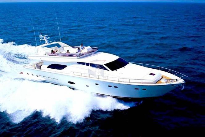 Motor yacht AMOR - Built by Ferretti