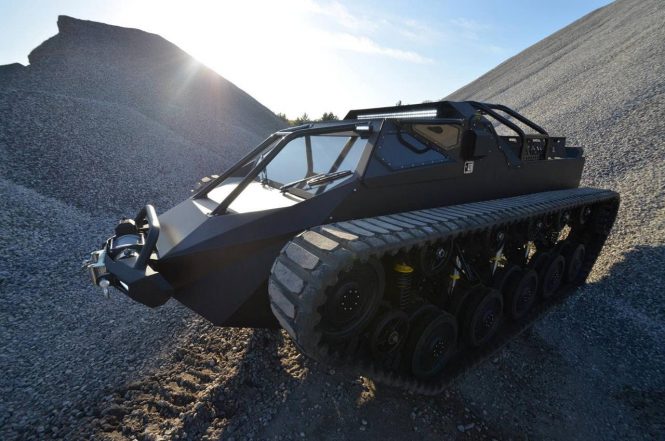 The luxury Ripsaw EV2 tank