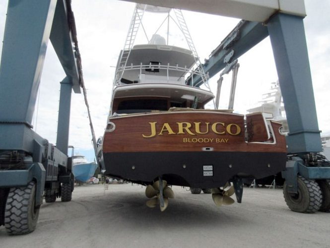 Aft view of sportfish yacht JARUCO