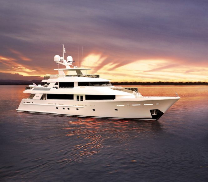 Motor yacht FAR NIENTE - Built by Westport