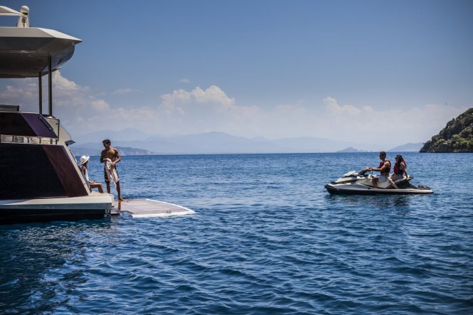 Numarine 78 - swimming in the Mediterranean