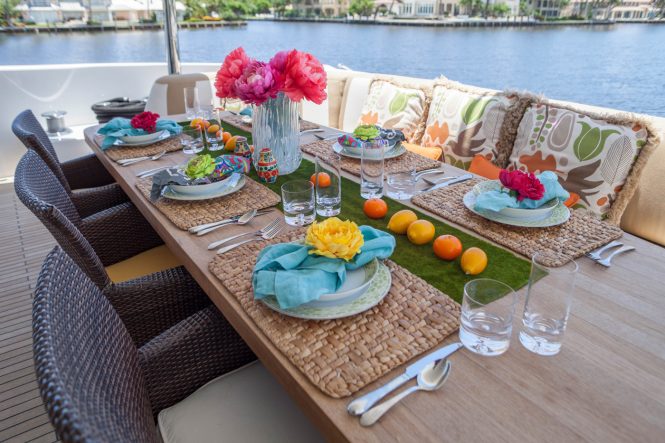 Charisma alfresco dining set up