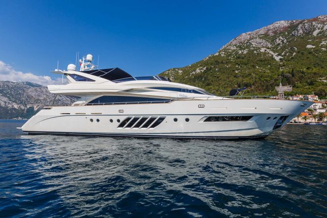 Lady Mura available for charters in Croatia