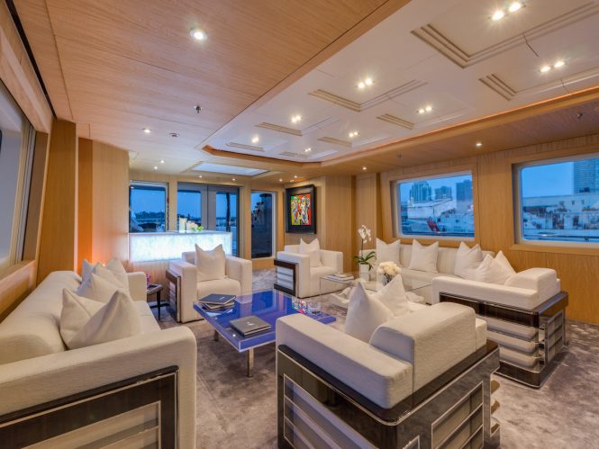 Main salon lounge and bar