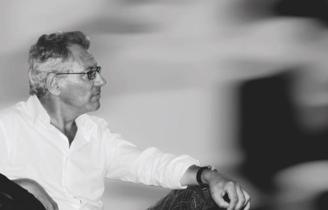 Stefano Righini created the Exterior Design of Mr. OH