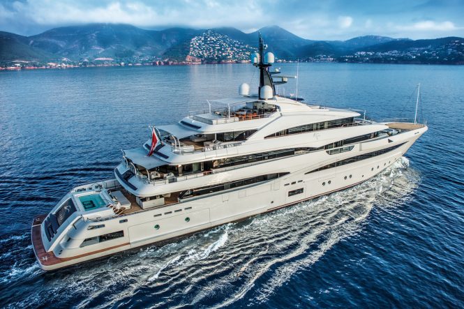 Cloud 9 superyacht