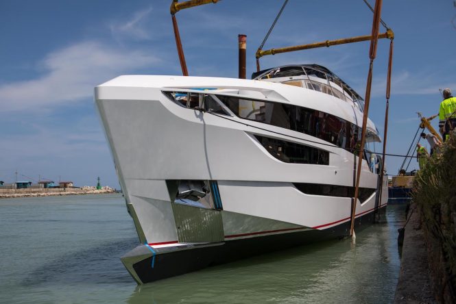 Dominator Ilumen 28M CADET V yacht