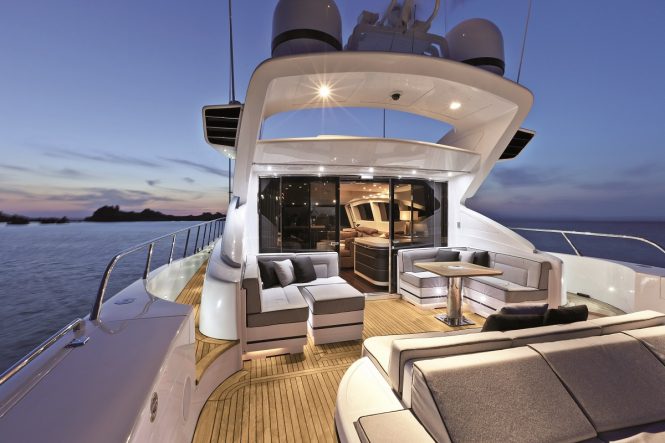Aft deck seating area