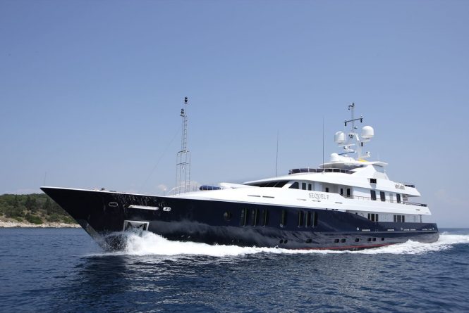 Motor yacht SQUEL P
