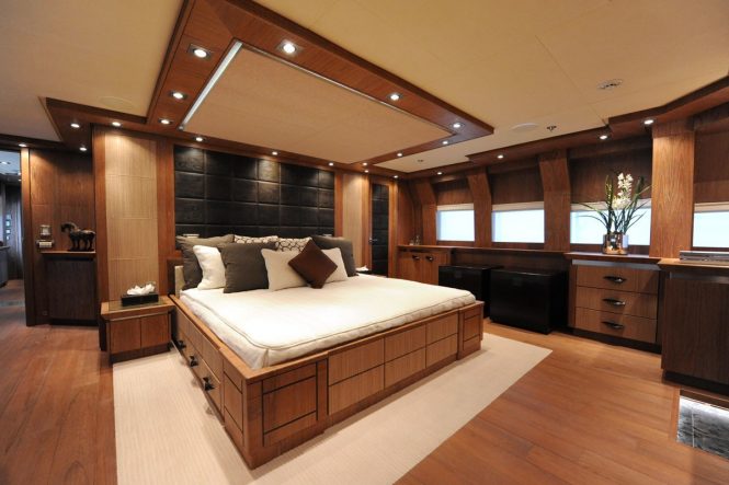 Spacious master stateroom