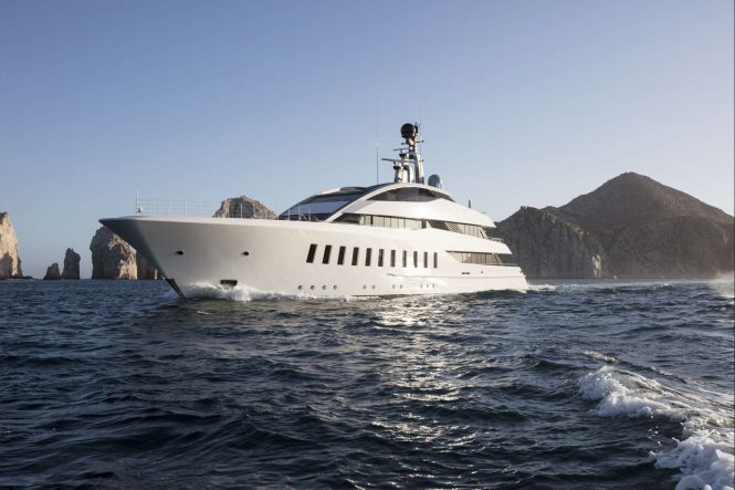 Motor yacht HALO by Feadship