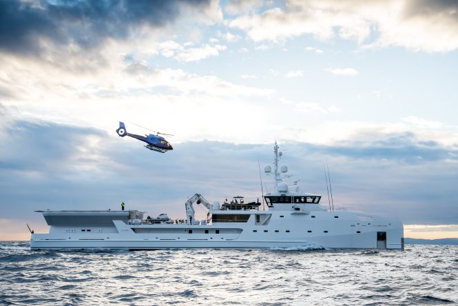 DAMEN Yacht Support GAME CHANGER delivered - 