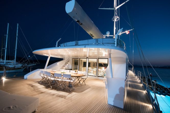 Aft deck
