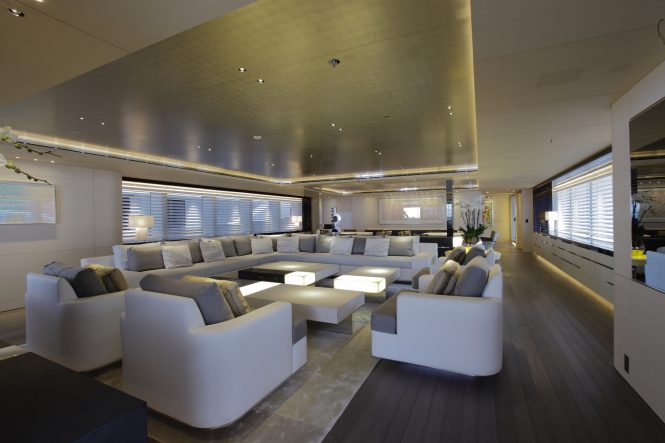 Modern and comfortable saloon