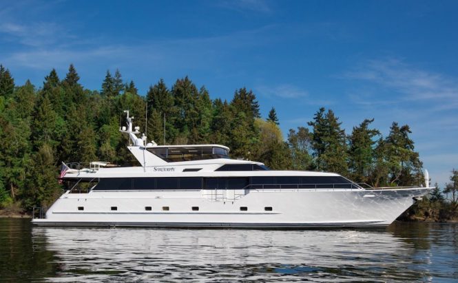 Motor yacht BLACKWOOD