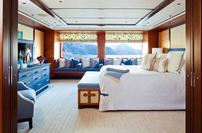 Tastefully furnished staterooms