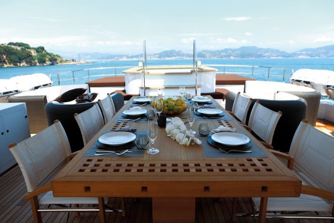 Fabulous sun deck with a Jacuzzi hot tub