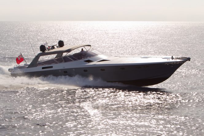 Magnum 70 yacht GIGAGI