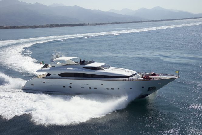 Motor yacht Sea Jaguar - Cruising on charter