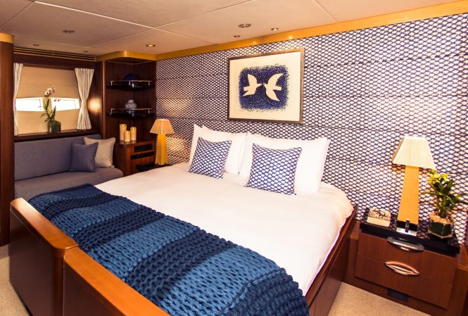 Inviting accommodation with sober elegance