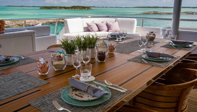 Exterior dining set up