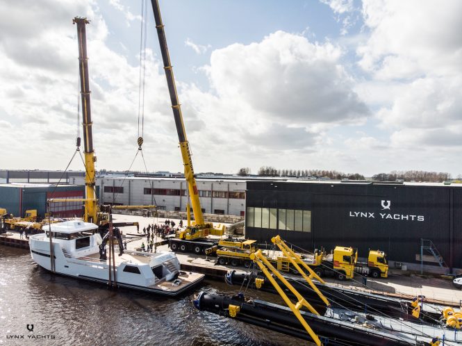 Roe Shadow yacht launched at Lynx Yachts - Photo @ Sebastiaan Doyer Photography