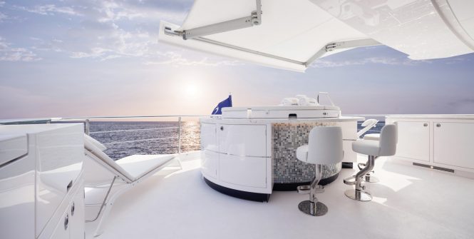 Jacuzzi on the flybridge