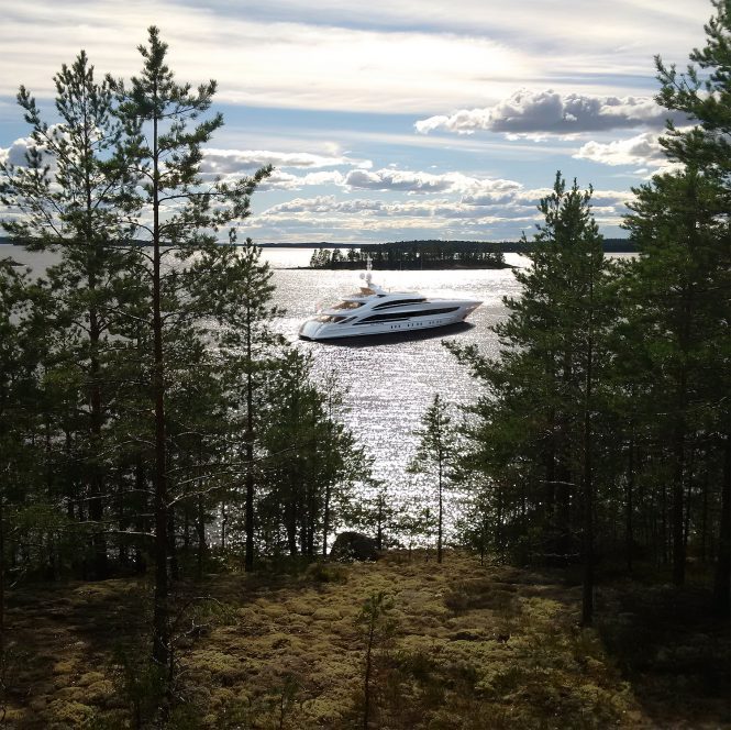 Heesen motor yacht Project Oslo24 - Anchor Rendering