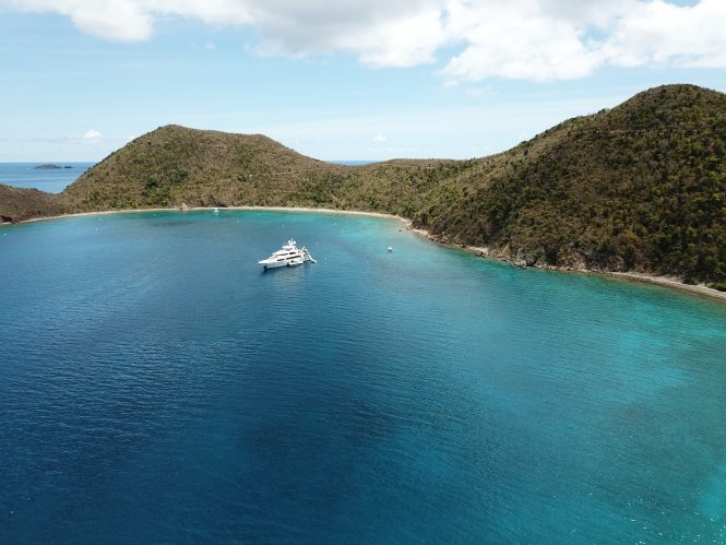 Far Niente in Benures Bay Norman Island