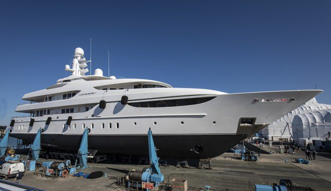Lusben refits MY Oasis - Lurssen