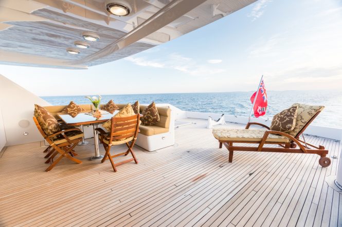 aft deck © Quin BISSET
