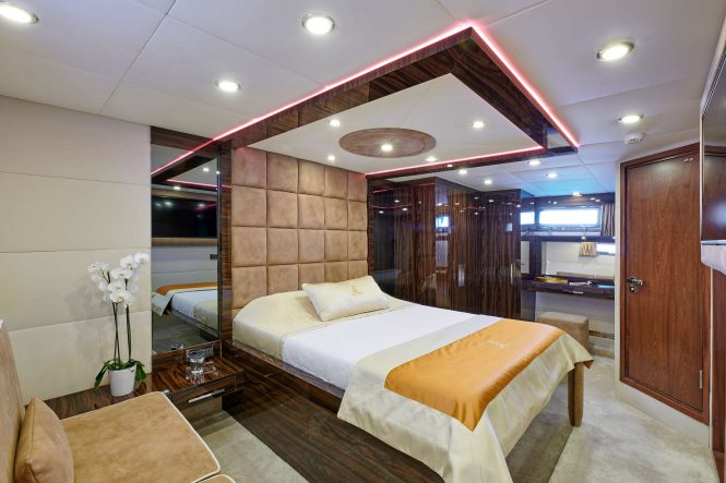 master cabin