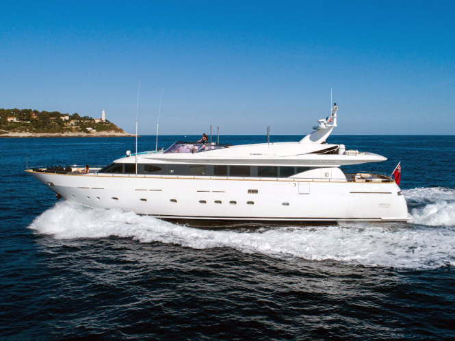 luxury yacht TALILA 