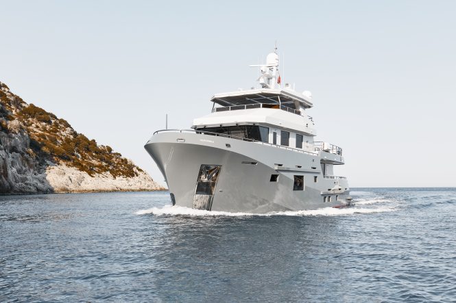 Bering yacht VERONIKA