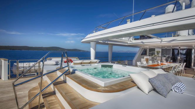 Jacuzzi on board
