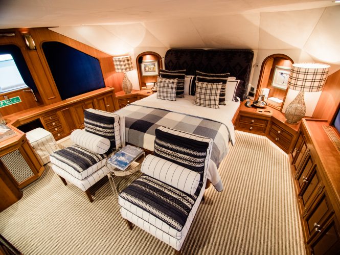 Cosy and welcoming master stateroom